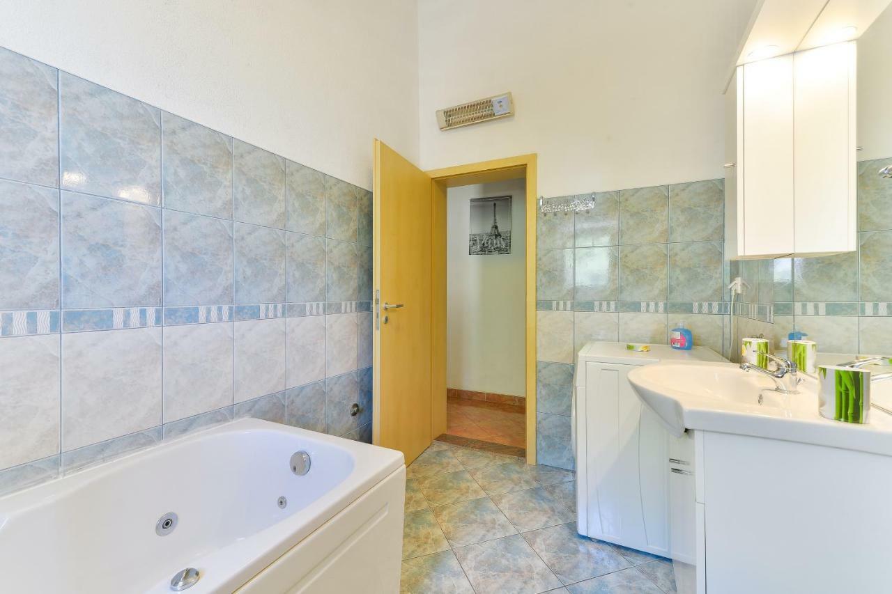 Crno Apartment Zadar