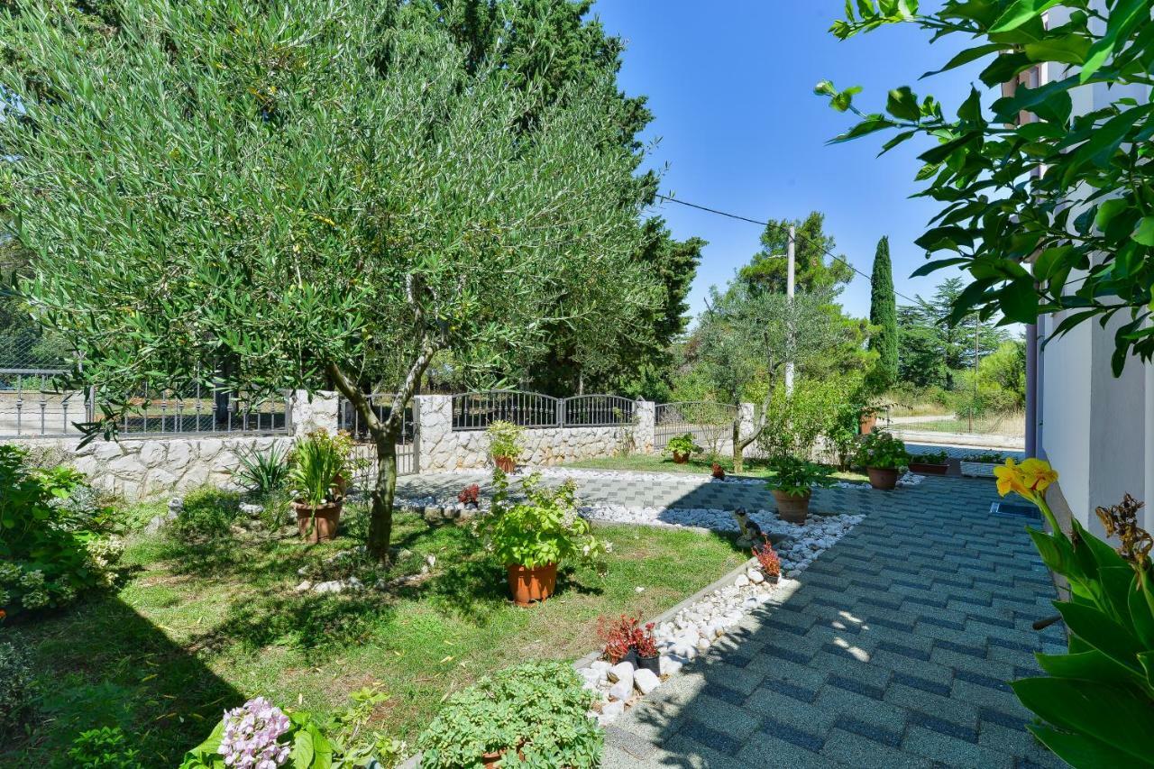 Crno Apartman Zadar