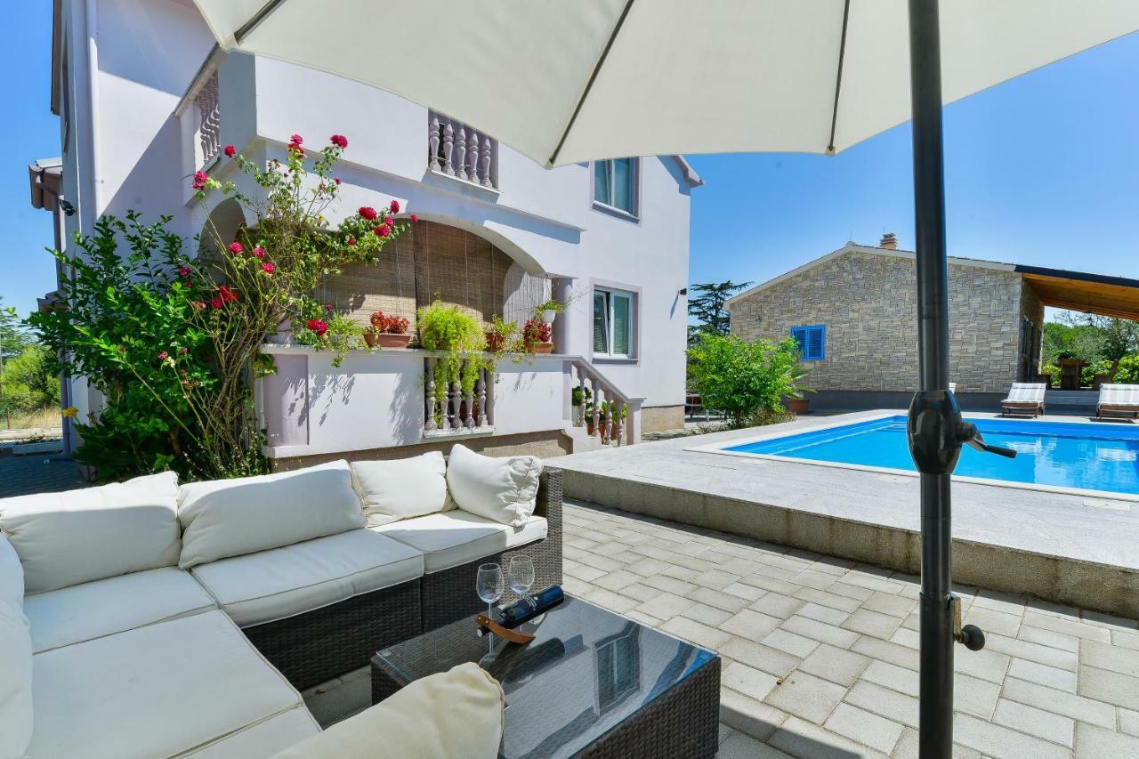 Crno Apartman